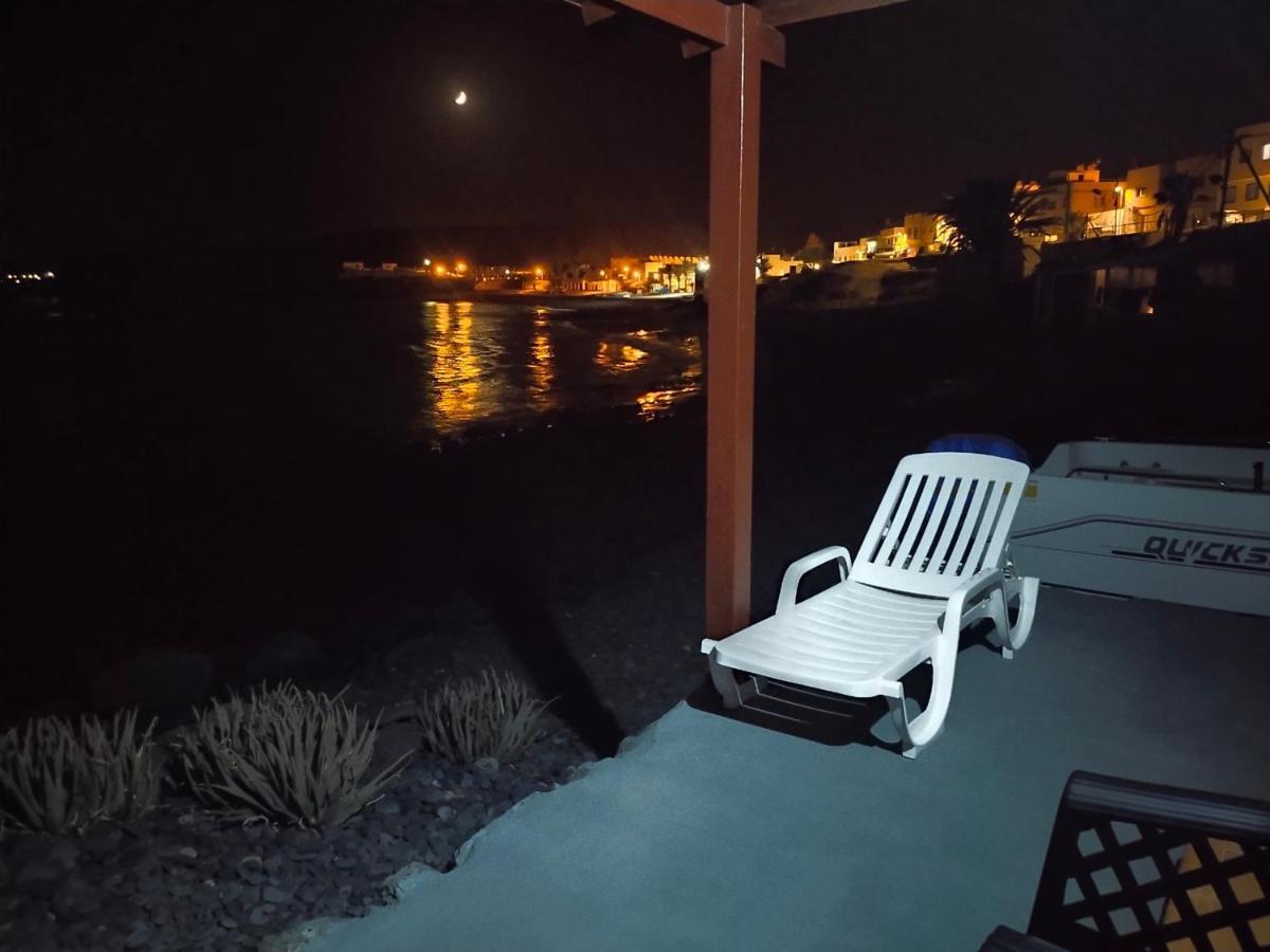 Casa Marinera En La Orilla Del Mar Villa La Lajita Exterior photo